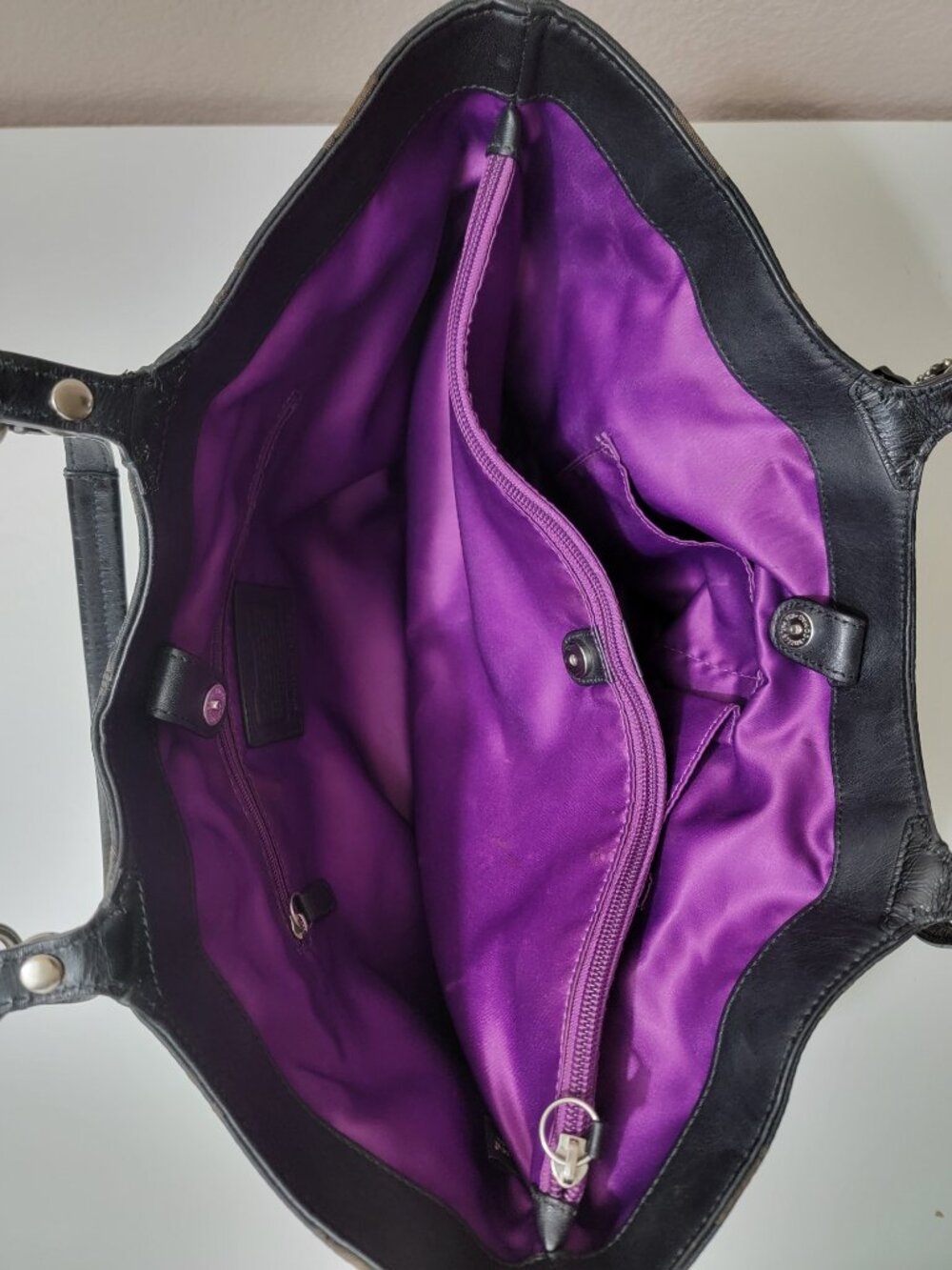 Coach Signature Sateen Tote Black Brown Large Shoulder Bag Purple Lining F16175 - Picture 7 of 11